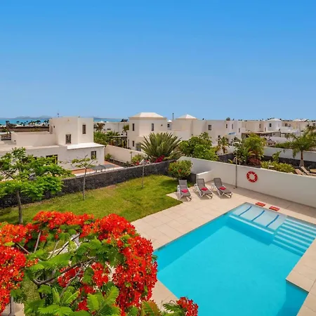 Villa Judit By *